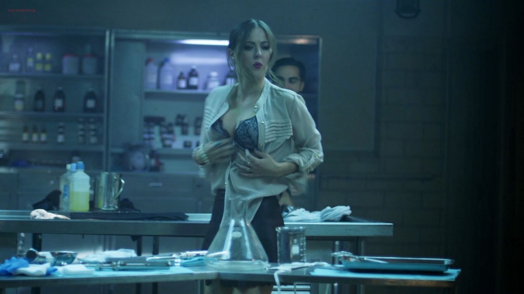 Katharine Isabelle hot sex in the morgue - See No Evil 2 (2014) hd1080p (8)