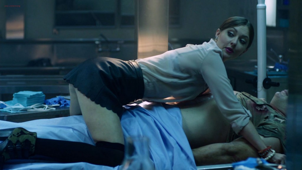 Katharine Isabelle hot sex in the morgue - See No Evil 2 (2014) hd1080p (4)