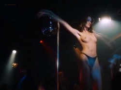 Shannon Elizabeth nude topless as stripper - Dish Dogs (2000) (16)