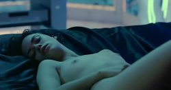 Bérénice Bejo nude topless wet and Agnès Jaoui nude briefly topless and sex - 24 heures de la vie d'une femme (FR-2002) (5)