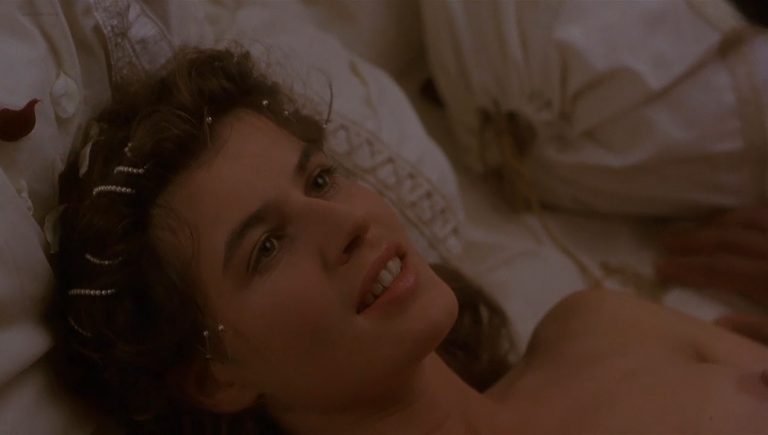 Irène Jacob nude topless and sex – Othello (1995) hd720p