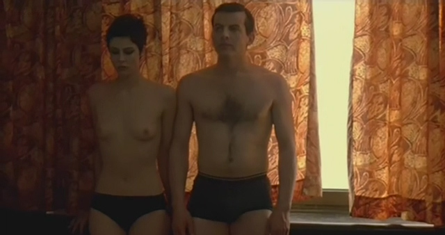 Anna Mouglalis nude bush topless and sex – La Vie Nouvelle (FR-2002)