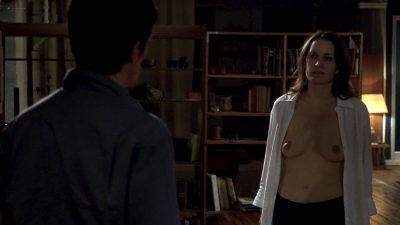 Geno Lechner nude topless lesbian sex - Going Under (2004) HD 1080p (5)