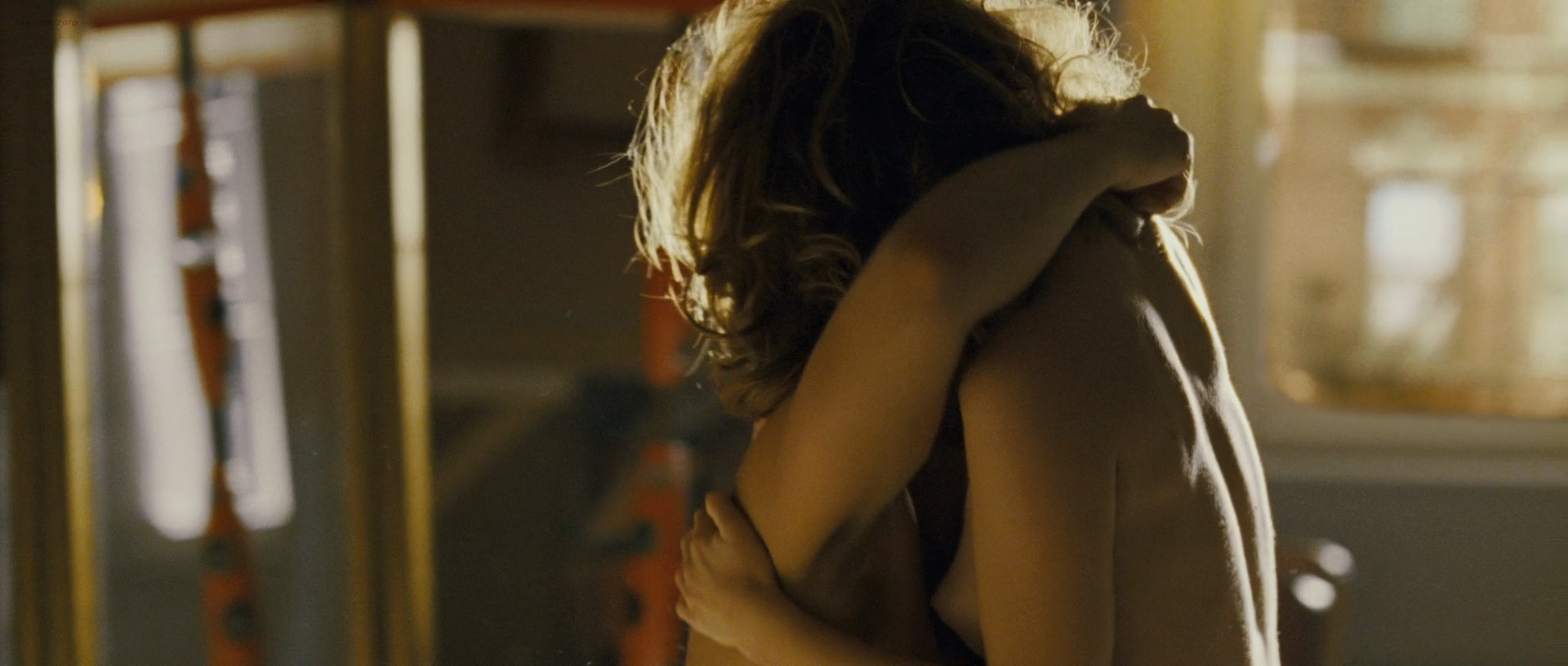 Isabella Ragonese nude brief topless and sex – Il Giorno In Piu (IT-2011) hd1080p