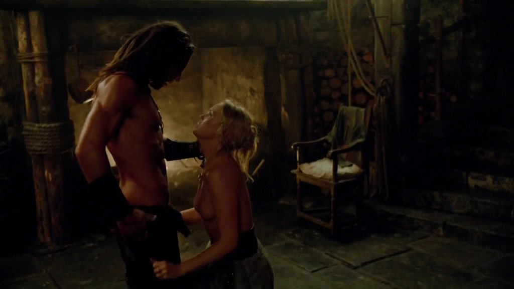 Jessica Parker Kennedy and Clara Paget nude lesbian Hannah New nude sex doggy style - Black Sails (2015) s2e3 hd720-1080p