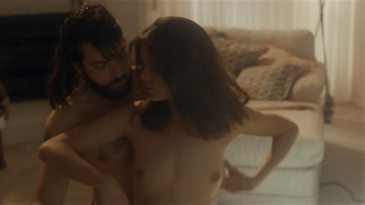 Linda Fiorentino nude topless and sex - Beyond the Law (1992) hd1080p (11)