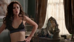 Alexandra Park hot in lingerie and Sophie Colquhoun hot - The Royals (2015) s12e hd1080p (3)