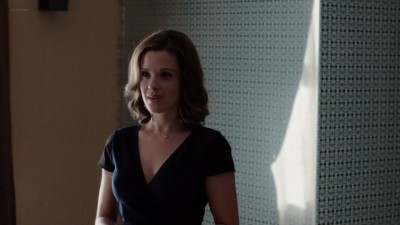 Kayla Mae Maloney hot in lingerie and bound - The Following (2015) s3e1 hd720p (15)