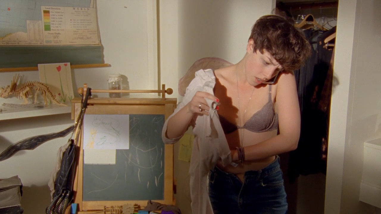 Olivia Thirlby hot in bra and bikini some sex – Nobody Walks (2012) hd720p
