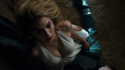 Imogen Poots hot cleavage and Sandra Vergara hot butt in thong - Fright Night (2011) hd1080p (14)
