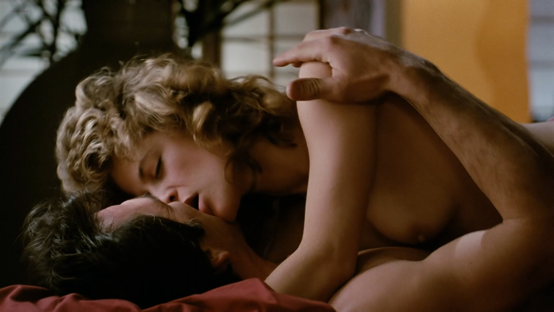 Linda Hamilton nude topless and sex – Black Moon Rising (1986) hd1080p