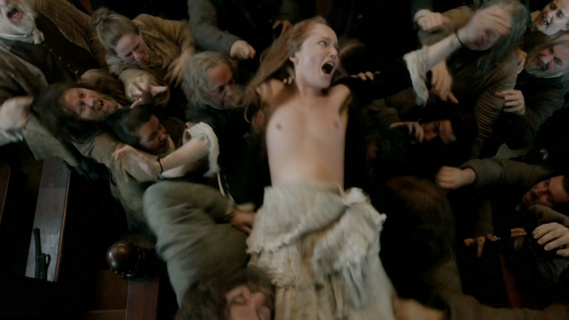Lotte Verbeek nude topless – Outlender (2015) s1e11 hd720p