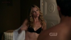 Sara Foster hot in bra - 90210 (2009) s1e24 Sara Foster hot in bra - 90210 (2009) s1e24. (8)