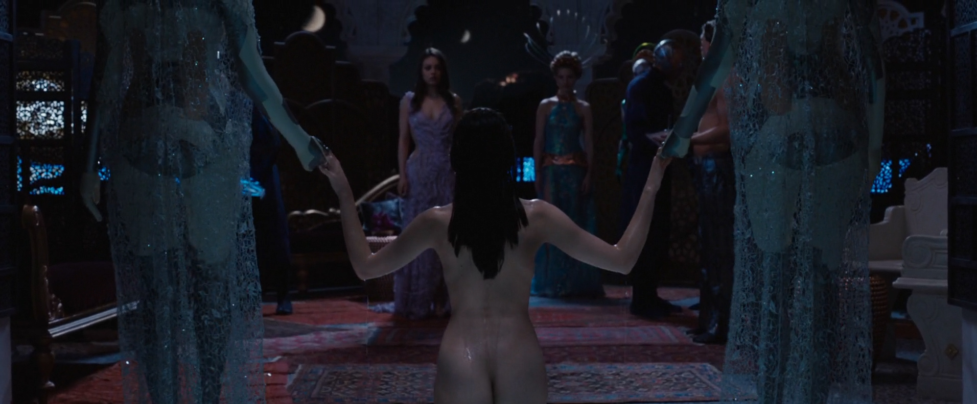 Tuppence Middleton nude butt and Vanessa Kirby not nude hot in lingerie – Jupiter Ascending (2015) hd1080p