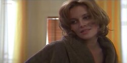Florence Thomassin nude topless and sex - Les victimes (FR-1996) (5)