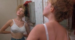 Natasha Lyonne hot and sexy Marisa Tomei hot and funny- Slums of Beverly Hills (1998) hd1080p (6)