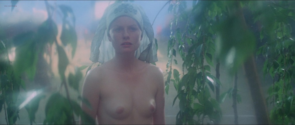 Charlotte Rampling nude topless Sara Kestelman nude and Sally Anne Newton nude too - Zardoz (UK-1974) BluRay hd1080p (5)