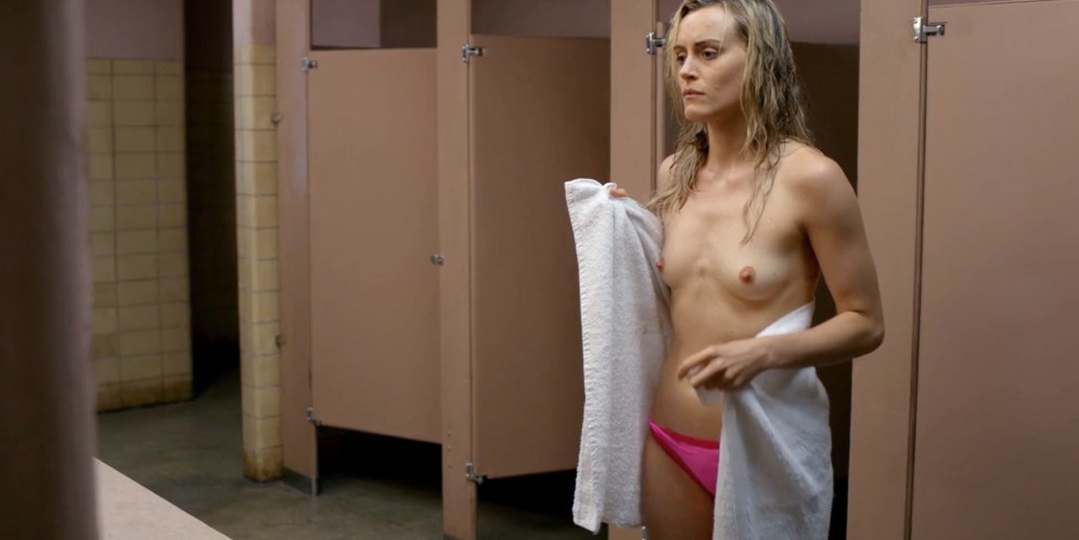 Taylor Schilling nude topless and Ruby Rose nude butt and topless- Orange Is the New Black (2015) s3e6e9 hd1080p (6)