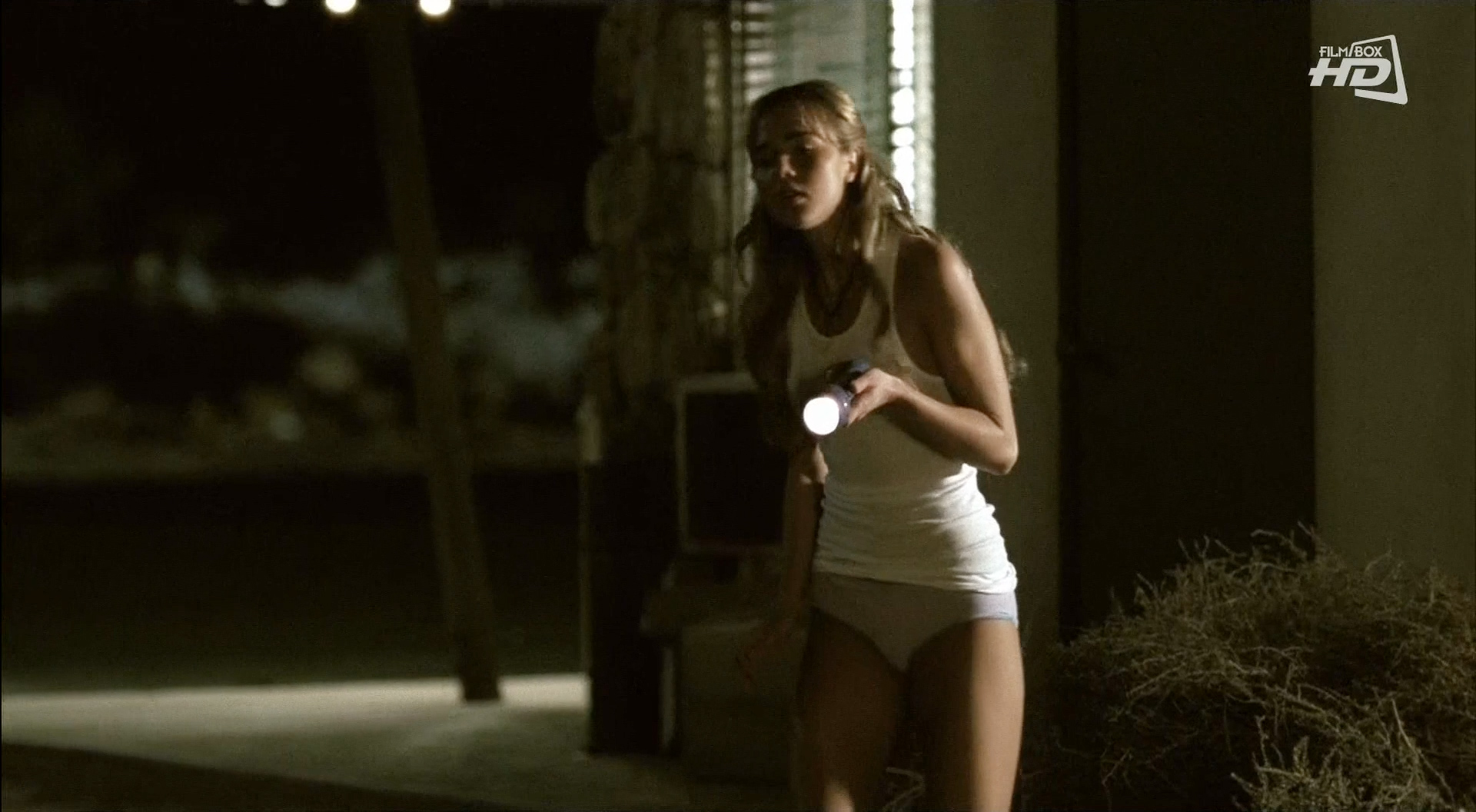 Arielle Kebbel hot undies and pokies – Reeker (2005) hdtv1080p