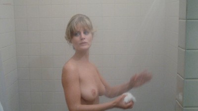 Beverly D'Angelo nude topless and Christie Brinkley hot in bra - National Lampoons Vacation (1983) hd1080p BluRay (7)