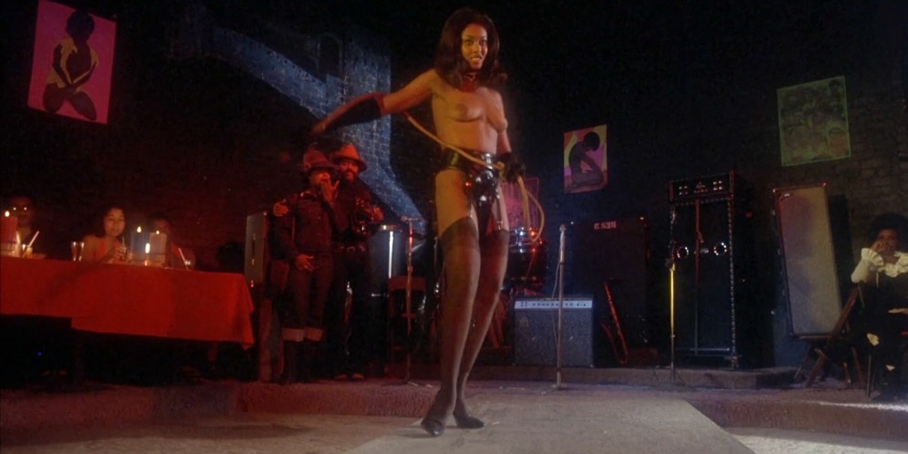 Marilyn Joi nude as stripper Elizabeth Harding nude full frontal other nude too - Hammer (1972) hd1080p BluRay (5)