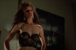 Jennifer Beals nude but covered and Kasi Lemmons nude topless - Vampire's Kiss (1989) hd1080p BluRay (11)