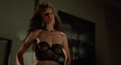 Jennifer Beals nude but covered and Kasi Lemmons nude topless - Vampire's Kiss (1989) hd1080p BluRay (11)