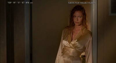 Lara Phillips nude topless and Connie Nielsen hot - The Ice Harvest (2005) hdtv720p (15)