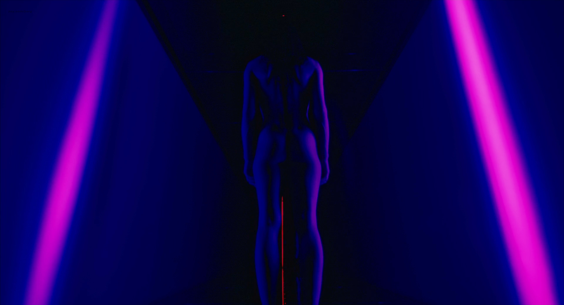 Milla Jovovich nude butt and hot – Ultraviolet (2006) hd1080p BluRay