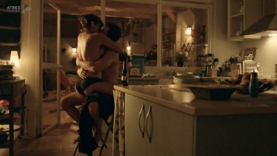 Belén López nude sex and Lisi Linder nude sex doggy style - Mar De Plastico (ES-2015) s1e4 HDTV 720p (9)