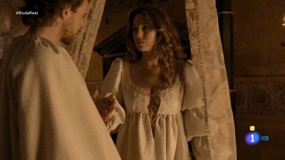 Blanca Suarez hot and sexy - Carlos Rey Emperador (2015) s1e9 HDTV 720p (5)