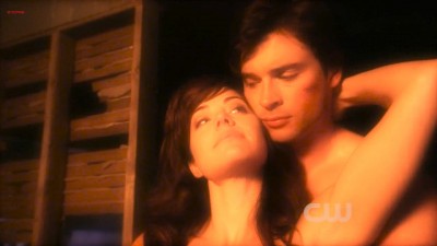 Erica Durance hot and sexy - Smallville compilation hd720p (9)