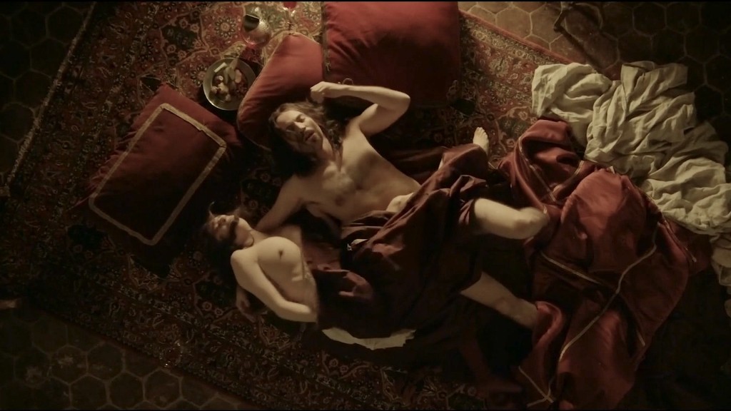 Amira Casar nude topless and sex - Versailles (FR-2015) s01e07 HDTV 1080p (2)