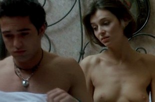 Barbara De Rossi nude topless, Veronica Logan nude sex other's nude too - Maniaci sentimentali (IT-1994) (8)