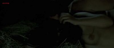 Hafsia Herzi nude sex - Le roi de l'évasion (FR-2009) (12)