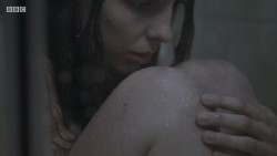 Jodie Comer nude boobs - Thirteen (2016) s1e1 HDTV 720p (6)