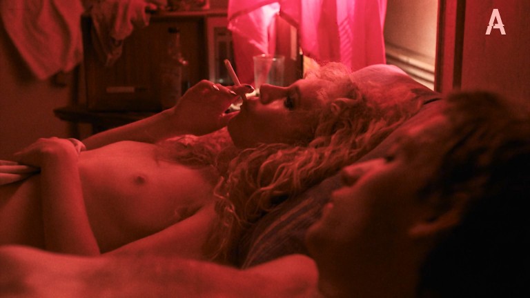 Juno Temple nude butt and boob in hot sex scene – Vinyl (2016) s01e01 HDTV 1080p