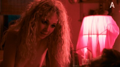 Juno Temple nude butt and boob in hot sex scene - Vinyl (2016) s01e01 HDTV 1080p (1)