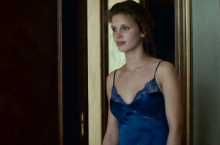 Marine Vacth hot sexy and some sex - Ma Part Du Gateau (FR-2011) (3)