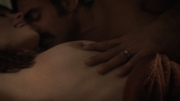 Olivia Wilde nude brief boobs – Vinyl (2016) s1e3 HDTV 720p
