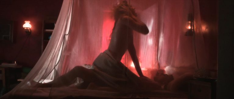 Krista Kosonen nude butt, receiving oral and sex-  Kätilo (FI-2015) HD 1080p BluRay