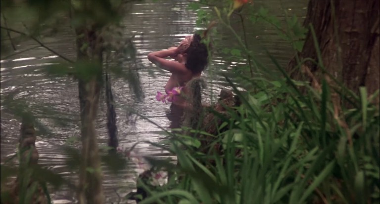 Adrienne Barbeau nude side boob – Swamp Thing (1982) HD 1080p