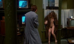Dominique Sanda nude full frontal - Une chambre en ville (FR-1982) HD 1080p (4)
