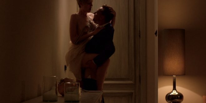 Elizabeth Debicki nude boob – The Night Manager (2016) s1e4 HD 1080p (5)
