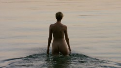 Elizabeth Debicki nude butt naked - The Night Manager (2016) s1e3 HD 1080p