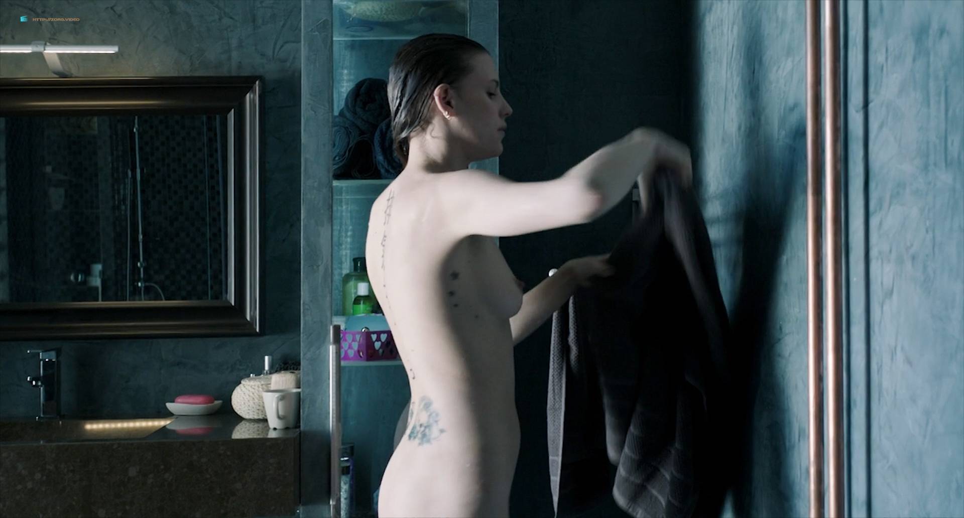 Juliette Dol nude bush and Evelin Kostova nude lesbian sex - Section Zero (...
