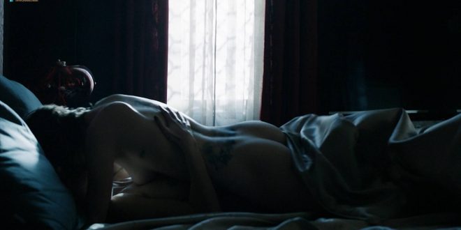 Juliette Dol nude bush and Evelin Kostova nude lesbian sex - Section Zero (FR-2016) s01e01 HD 1080p (5)