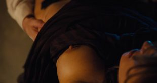 Sienna Miller nude boobs and hot sex - High-Rise (2015) HD 1080p (11)