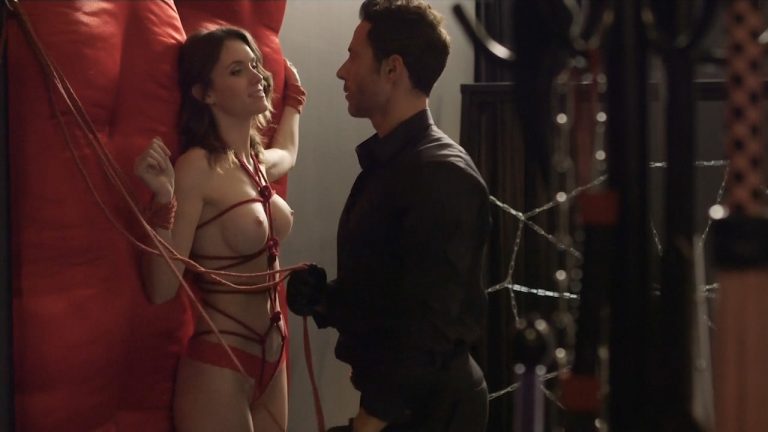 Ashlynn Yennie nude bush Skin Diamond, Victoria Levine and others nude too in TV Show Submission (2016) s1e5 HDTV 720p