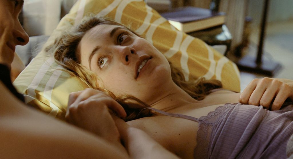 Greta Gerwig hot and sexy some sex too - Lola Versus (2012) HD 1080p (4)